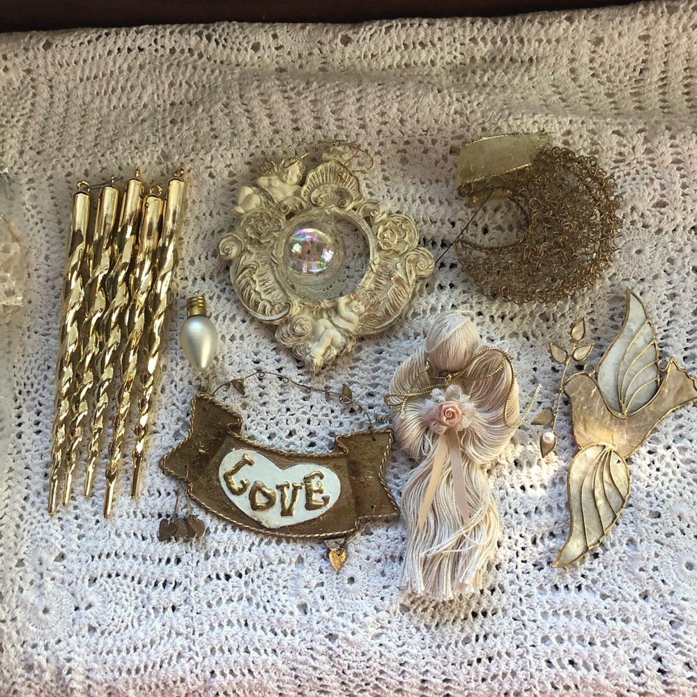 Vintage Gold and Cream Decorative Set Christmas tree ornaments